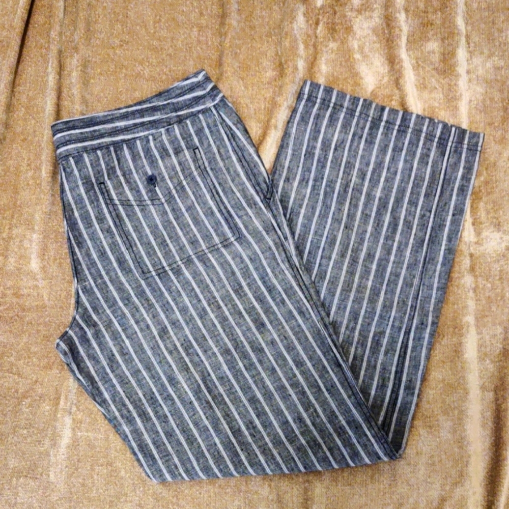 Tommy Bahama Women's Gray and White Striped Wide-Leg Pants